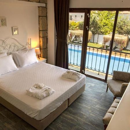 Albeon Luxury Hotel - Alacatı Bagian luar foto